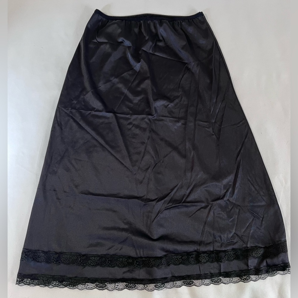 Vintage Women's Black Slip Skirt Half Slip Nancy King Lingerie‎ Sz Large 26"